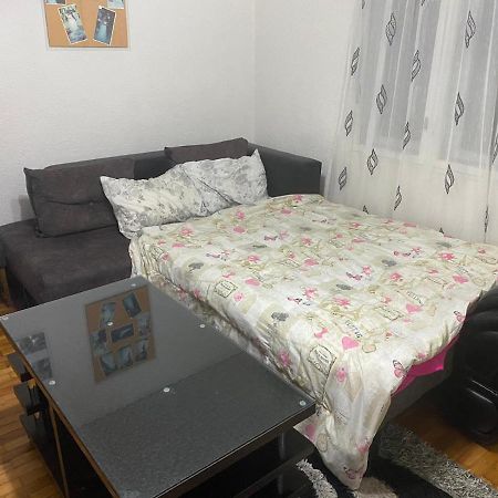 Iliovski Inn - Just Like Home ปรีเล็ป ภายนอก รูปภาพ