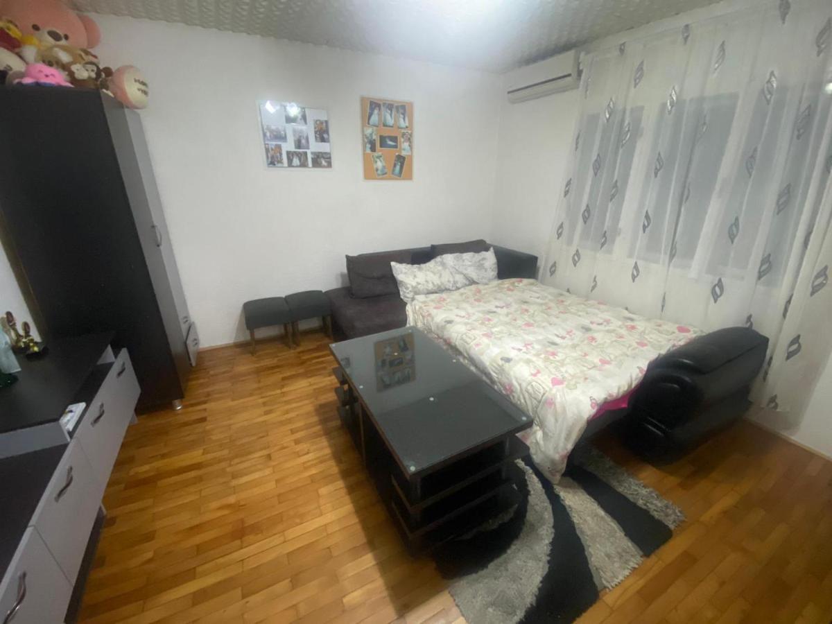 Iliovski Inn - Just Like Home ปรีเล็ป ภายนอก รูปภาพ