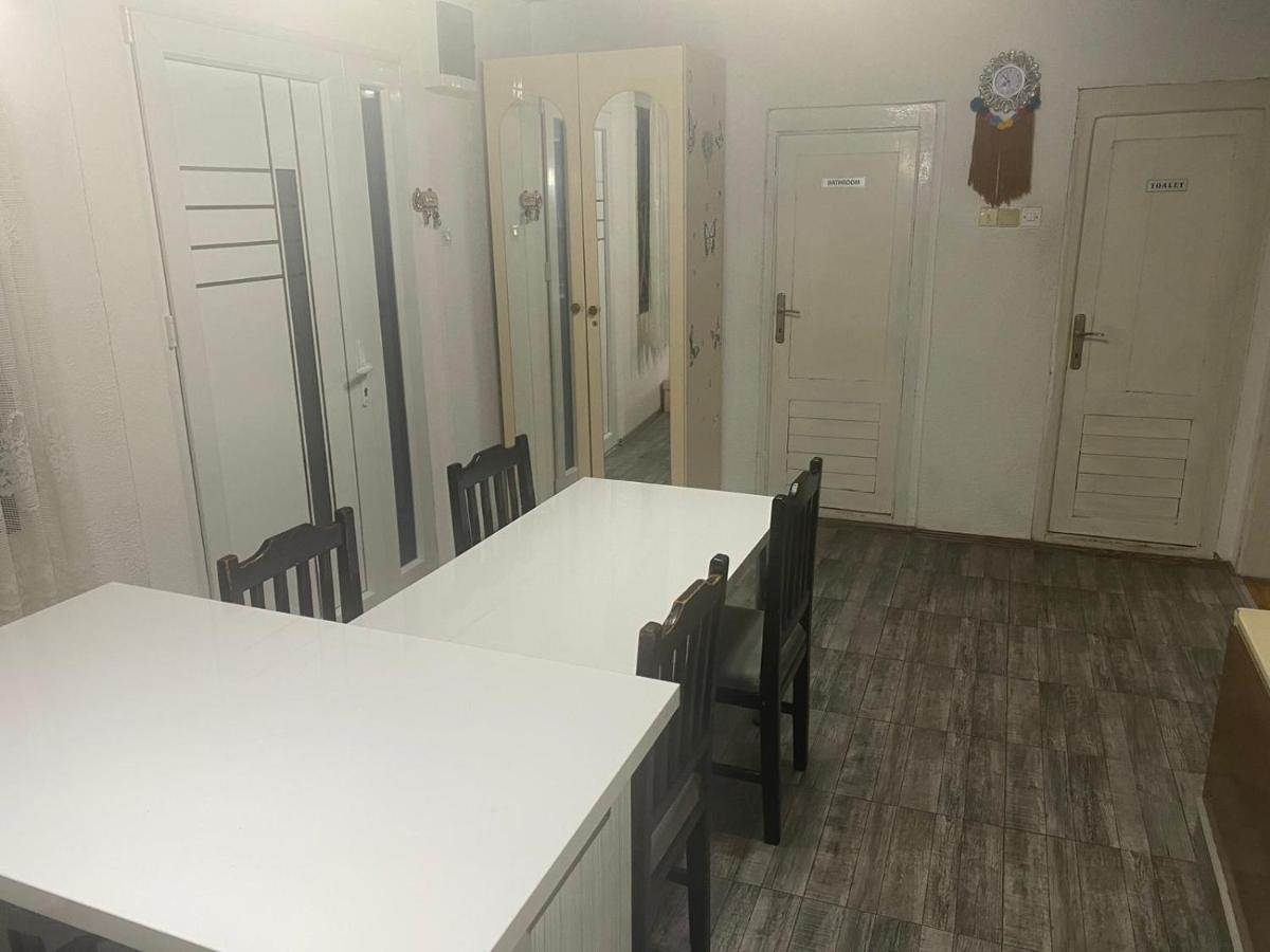 Iliovski Inn - Just Like Home ปรีเล็ป ภายนอก รูปภาพ