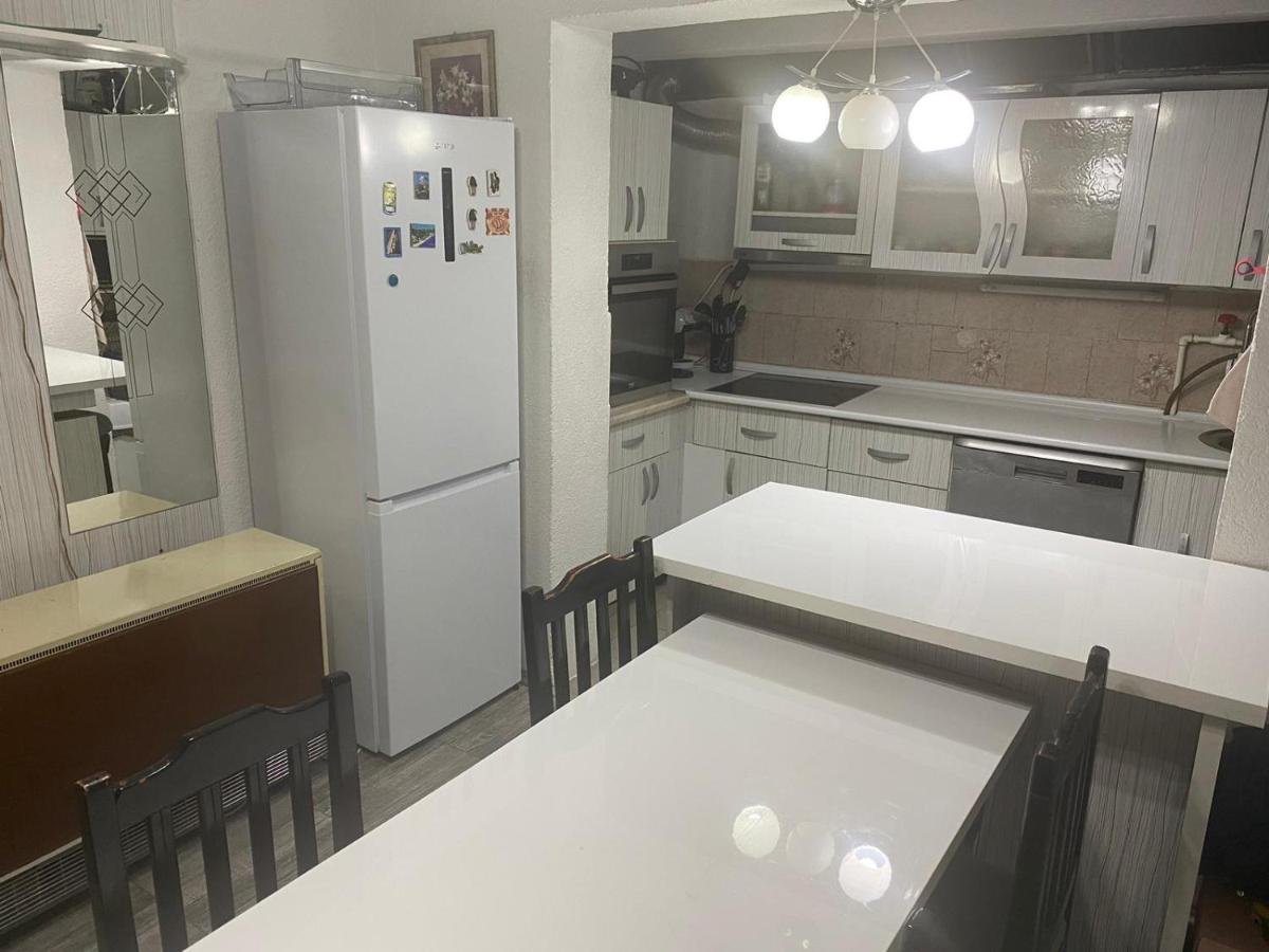 Iliovski Inn - Just Like Home ปรีเล็ป ภายนอก รูปภาพ